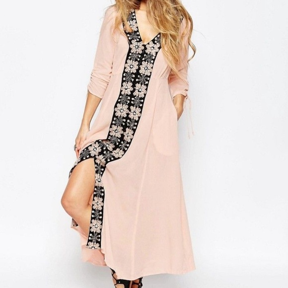 Free People Dresses & Skirts - Free People Journey Horizon Embroidered Dress